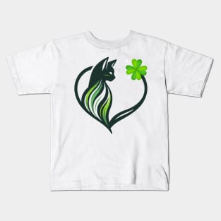 Cat And Shamrocks Leaf Clover Lucky St Patrick Kids T-Shirt